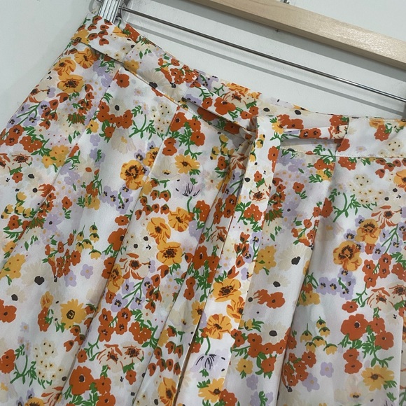Aritzia Sunday Best Westley Short White/ Pumpkin Floral Skort Pleated Belted 4 - Picture 7 of 14